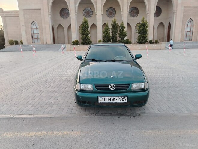 Volkswagen Polo 1997, 350,000 km - 1.6 л - Ağdam