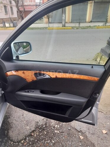 Mercedes E 220 d 2007, 221,000 km - 2.2 л - Bakı