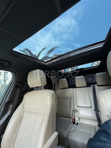 Land Rover Discovery-11