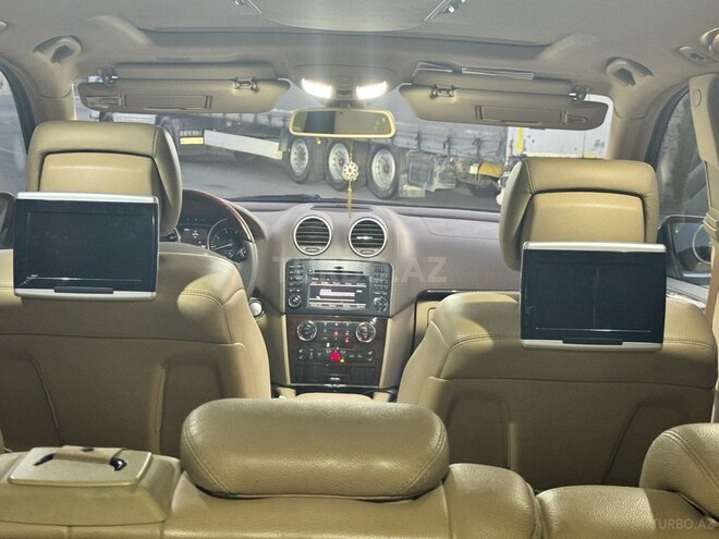 Mercedes GL 550 2009, 215,000 km - 5.5 l - Bakı