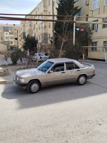 Mercedes 190 1990, 255,250 km - 2.0 л - Sumqayıt