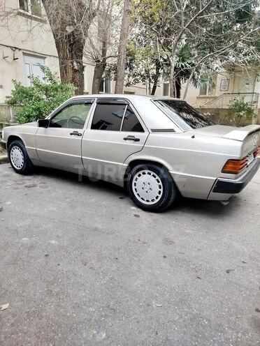 Mercedes 190 1990, 255,250 km - 2.0 л - Sumqayıt