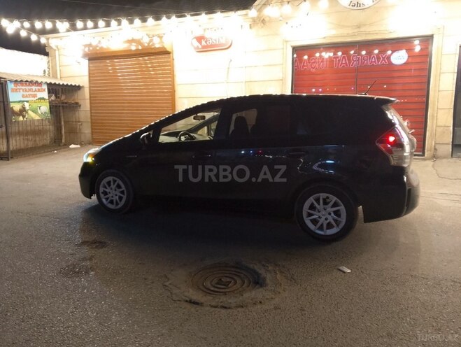 Toyota Prius V 2012, 372,000 km - 1.8 l - Bakı