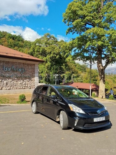 Toyota Prius V 2012, 372,000 km - 1.8 l - Bakı