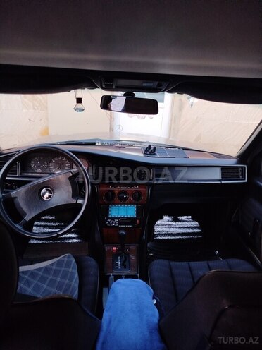 Mercedes 190 1990, 255,250 km - 2.0 л - Sumqayıt