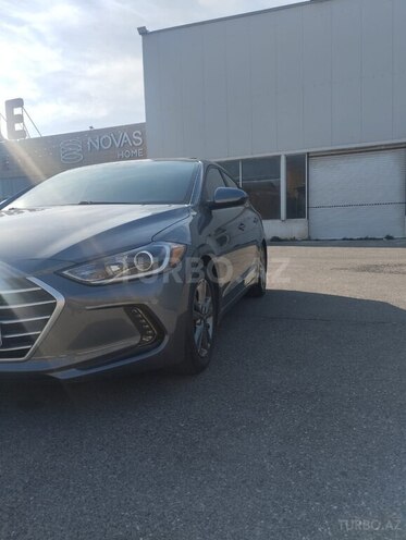 Hyundai Elantra 2018, 84,450 km - 2.0 l - Bakı