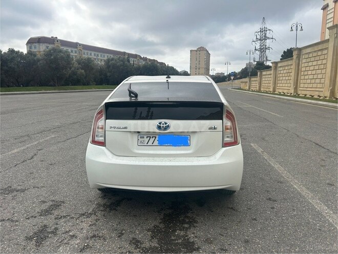 Toyota Prius 2015, 185,718 km - 1.8 l - Bakı