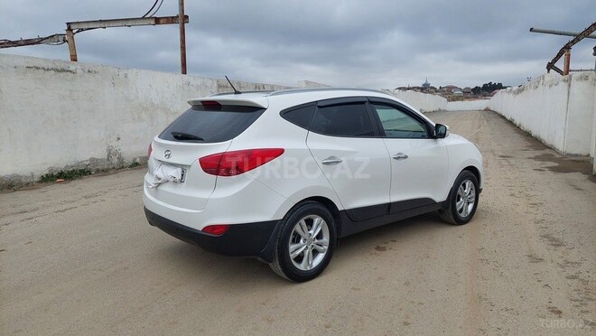 Hyundai ix35 2013, 200,000 km - 2.0 l - Bakı