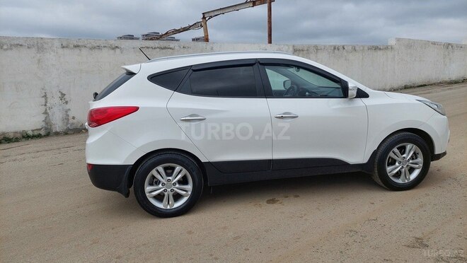 Hyundai ix35 2013, 200,000 km - 2.0 l - Bakı