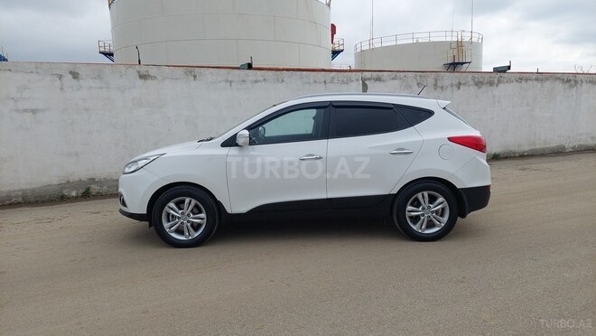 Hyundai ix35 2013, 200,000 km - 2.0 l - Bakı
