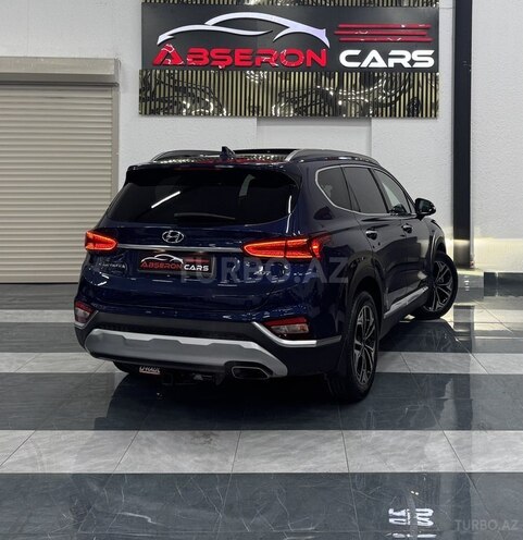 Hyundai Santa Fe-10