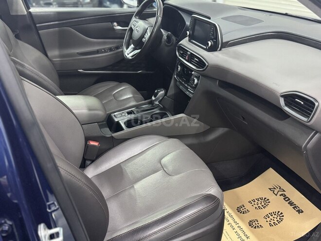 Hyundai Santa Fe-13