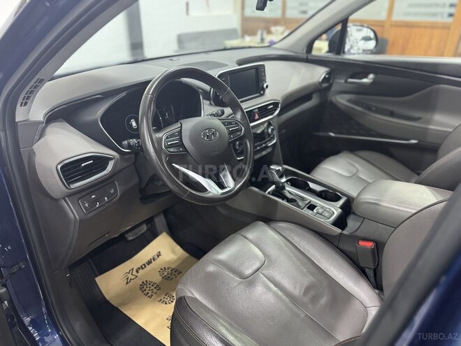 Hyundai Santa Fe-11