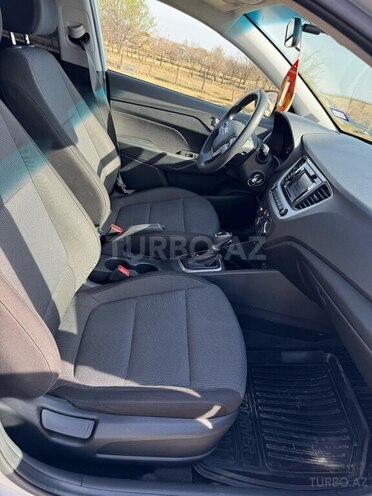 Hyundai Accent 2021, 86,905 km - 1.6 l - Bakı