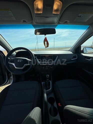 Hyundai Accent 2021, 86,905 km - 1.6 l - Bakı