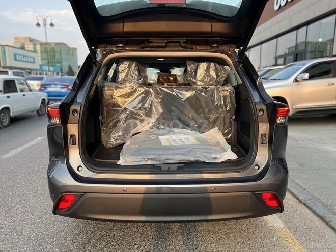 Toyota Highlander-11