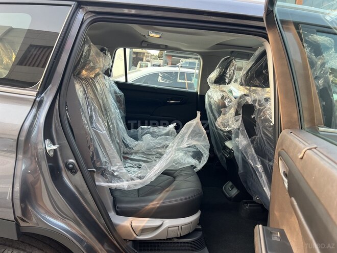 Toyota Highlander-10
