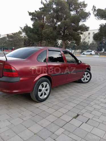 Opel Vectra 1996, 231,000 km - 1.8 l - Sumqayıt