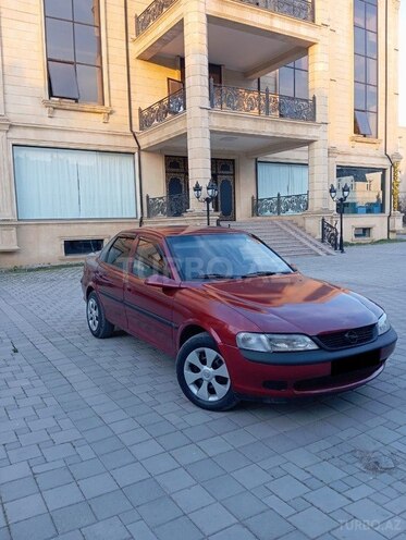 Opel Vectra 1996, 231,000 km - 1.8 l - Sumqayıt
