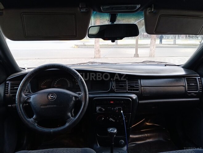 Opel Vectra 1996, 231,000 km - 1.8 l - Sumqayıt