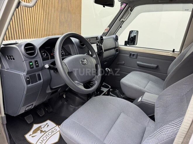 Toyota Land Cruiser 2014, 38,000 km - 4.2 л - Bakı