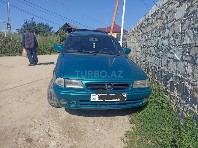 Opel Astra 1996, 456,363 km - 1.6 l - Gədəbəy