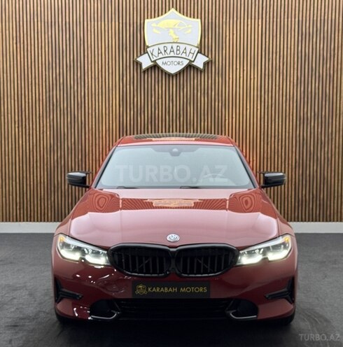 BMW 320-1