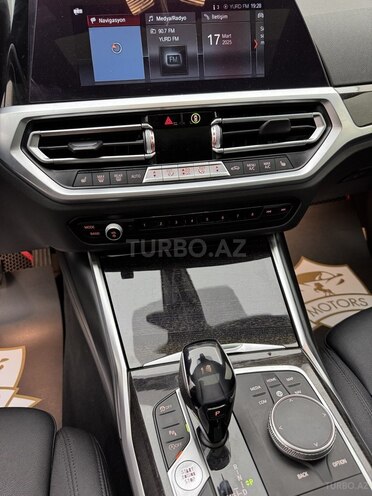 BMW 320-13