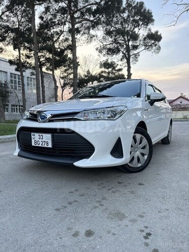 Toyota Corolla Fielder-1