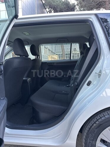 Toyota Corolla Fielder-14