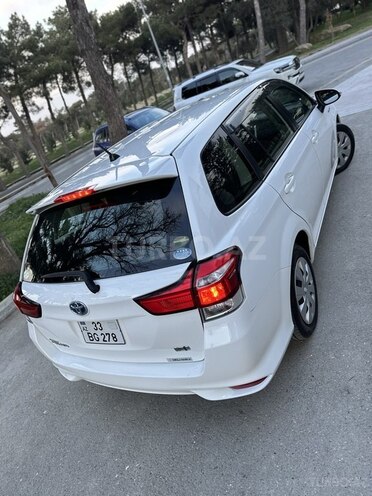 Toyota Corolla Fielder-9