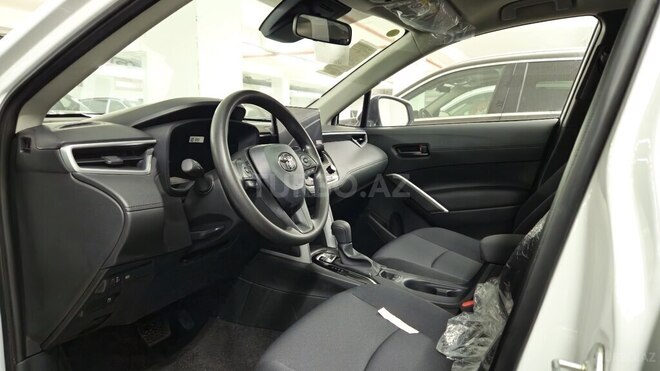 Toyota Corolla Cross-18