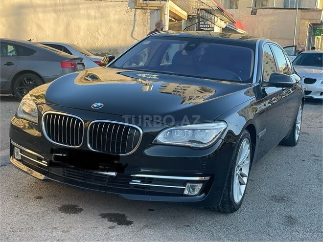 BMW 750 2012, 111,500 km - 4.4 l - Bakı