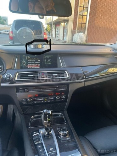 BMW 750 2012, 111,500 km - 4.4 l - Bakı