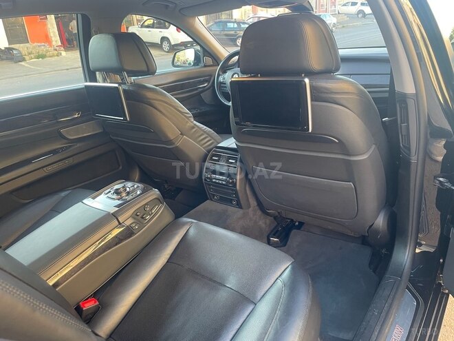 BMW 750 2012, 111,500 km - 4.4 l - Bakı
