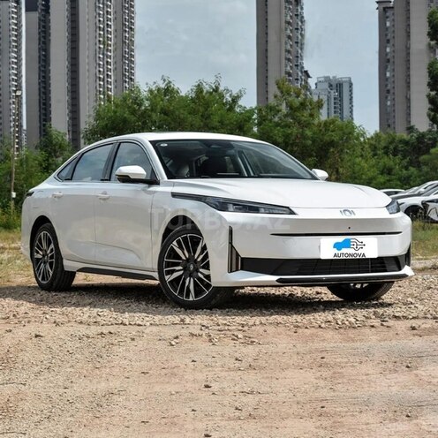 Changan Qiyuan A05 2025, 0 km - 1.5 л - Bakı