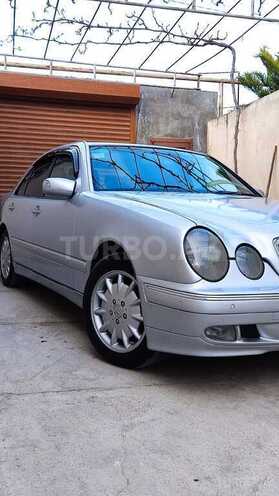 Mercedes E 220 d 2001, 570,000 km - 2.2 l - Bakı