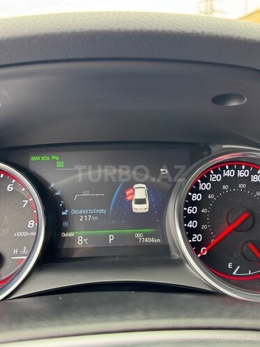 Toyota Camry-8