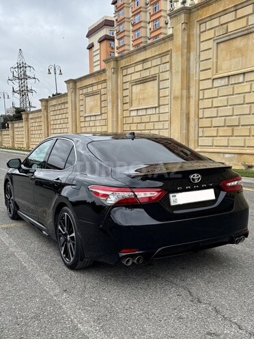 Toyota Camry-3