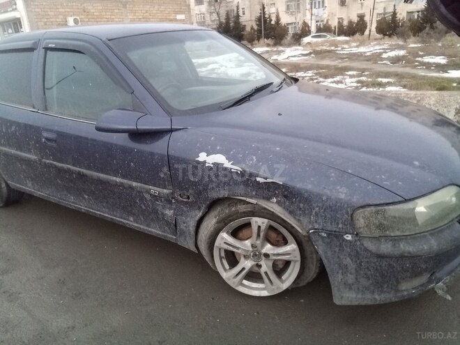 Opel Vectra 1996, 421,000 km - 1.8 l - Sumqayıt