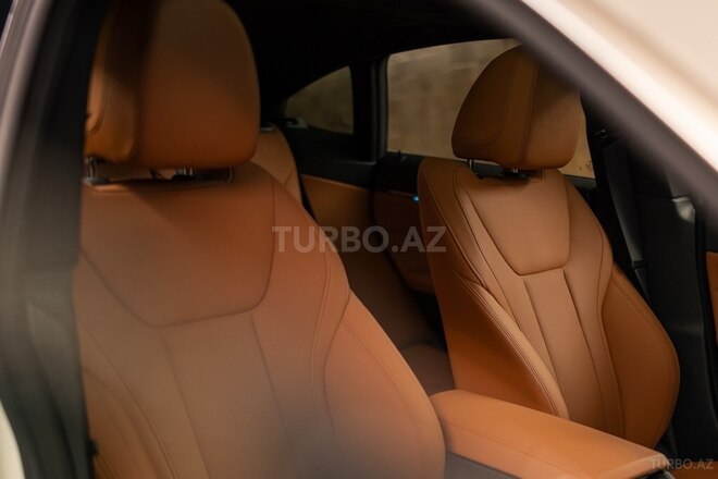 BMW i4 2022, 23,000 km - 0.0 l - Bakı