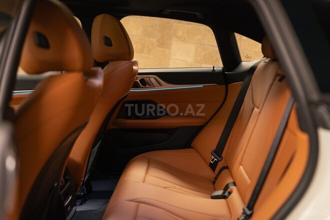 BMW i4 2022, 23,000 km - 0.0 l - Bakı