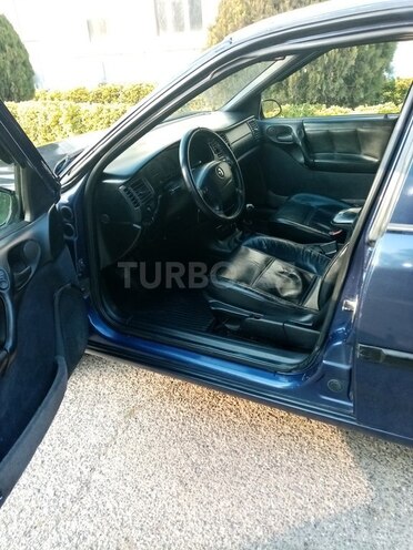 Opel Vectra 1996, 421,000 km - 1.8 l - Sumqayıt