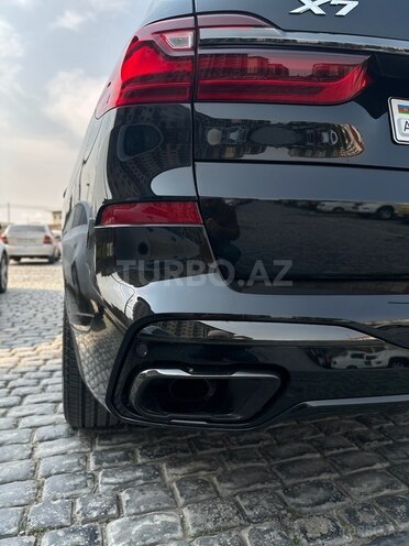 BMW X7-14