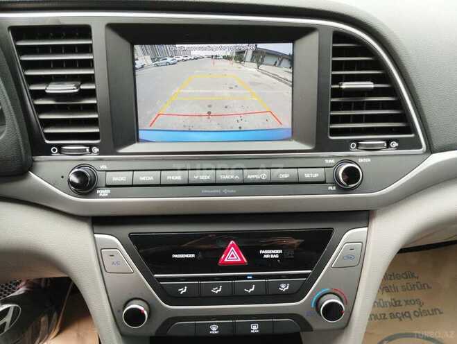 Hyundai Elantra 2017, 51,500 km - 2.0 л - Bakı