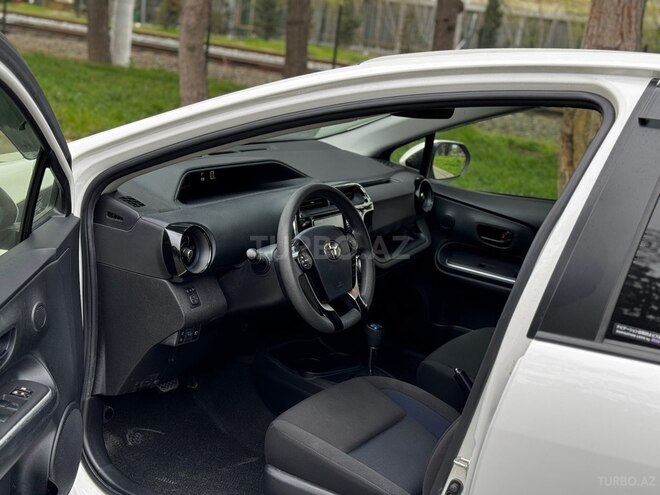 Toyota Aqua 2019, 114,300 km - 1.5 l - Bakı