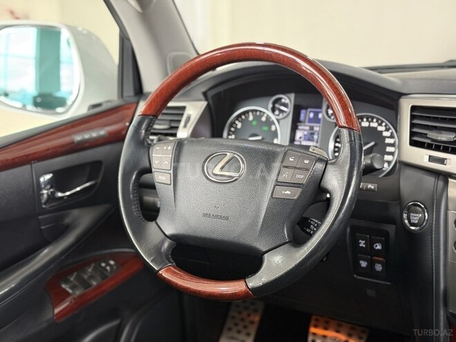 Lexus LX 570 2013, 100,000 km - 5.7 l - Bakı