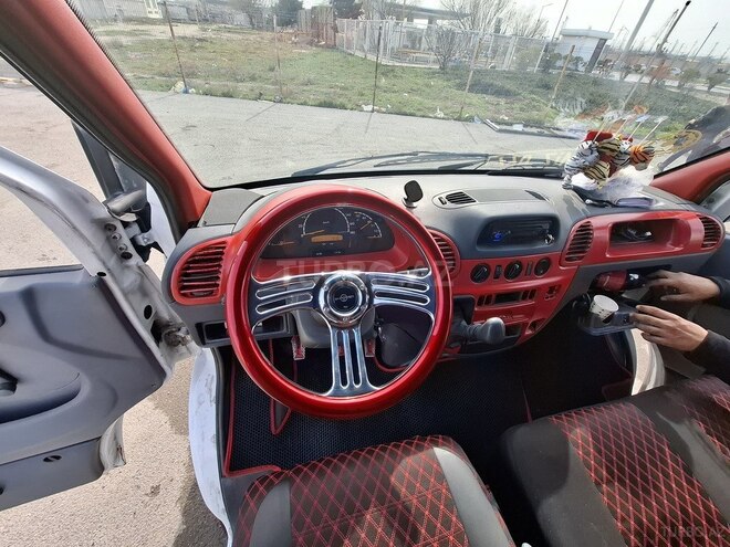 Mercedes  2000, 500,000 km - 2.2 l - Bakı