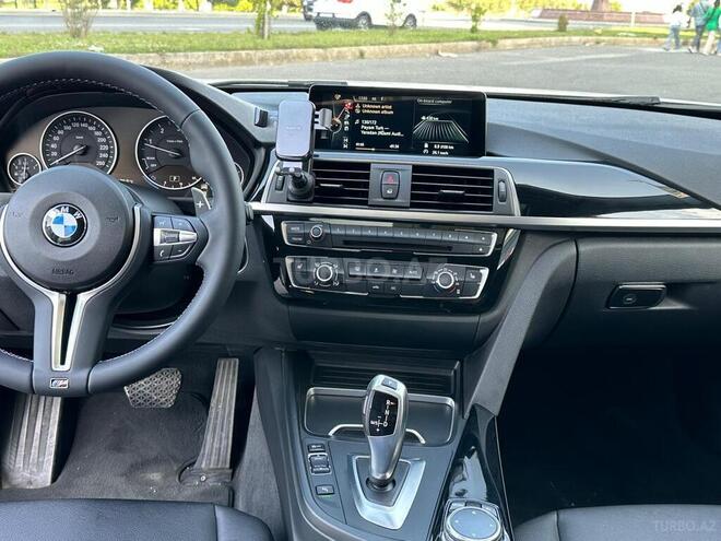 BMW 320-3