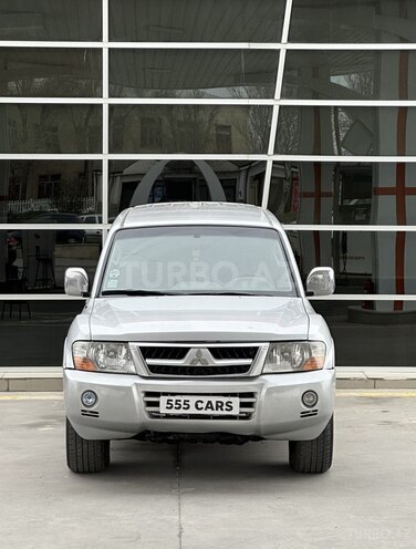 Mitsubishi Pajero-20